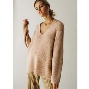 Urban Outfitters Victoria Beige Oversized Cotton Blend Chunky Knit Sweater